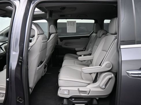 Used 2022 Honda Odyssey Elite image 20