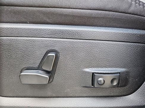 New 2024 RAM 2500 Big Horn w/ Heated Seats & Wheel Group image 28