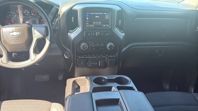 Used 2025 Chevrolet Silverado 2500 Custom w/ Custom Value Package AWD/4WD image 27