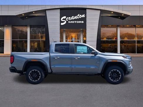 New 2026 GMC Canyon AT4 AWD/4WD image 6