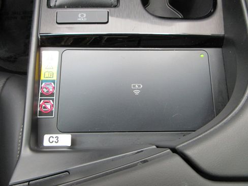 Used 2025 Lexus ES 350 w/ Premium Package image 48