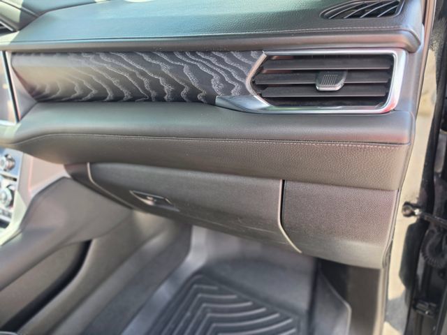 Used 2023 GMC Yukon Denali RWD image 25