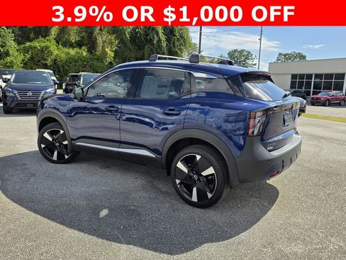 New 2026 Nissan Kicks SR image 5