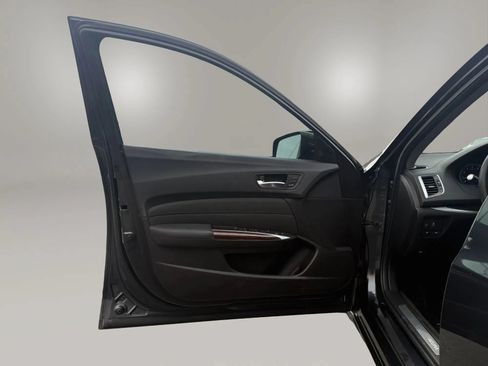 Used 2015 Acura TLX V6 w/ Technology Package FWD image 12