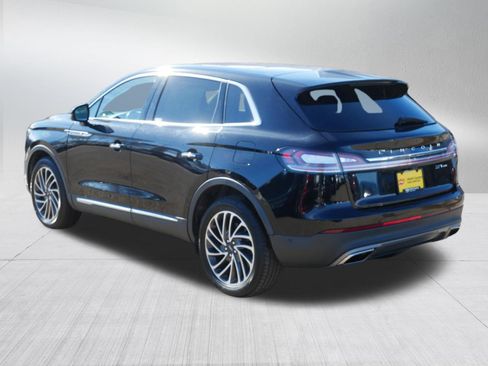 Used 2020 Lincoln Nautilus Reserve w/ Equipment Group 201A image 5