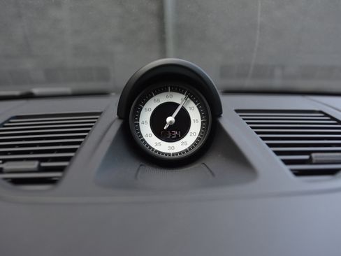 Certified 2023 Porsche 911 Carrera GTS image 21