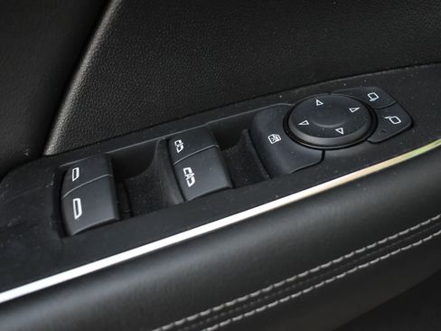 Used 2022 Buick Envision Preferred FWD image 12