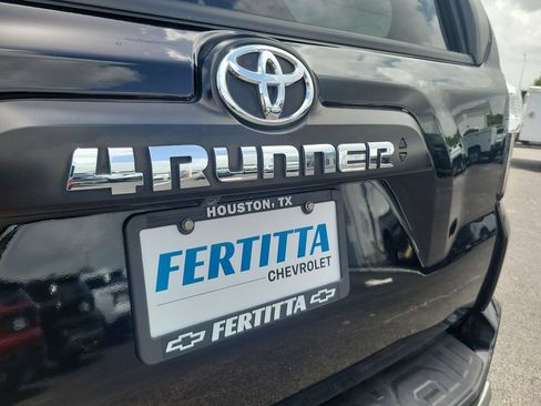 Used 2020 Toyota 4Runner TRD Off-Road Premium w/ Moonroof Package AWD/4WD image 32