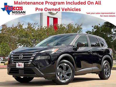Used 2025 Nissan Rogue SV FWD image 1