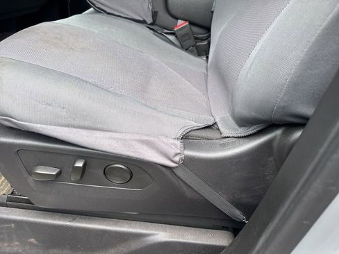 Used 2024 GMC Sierra 1500 SLE image 11