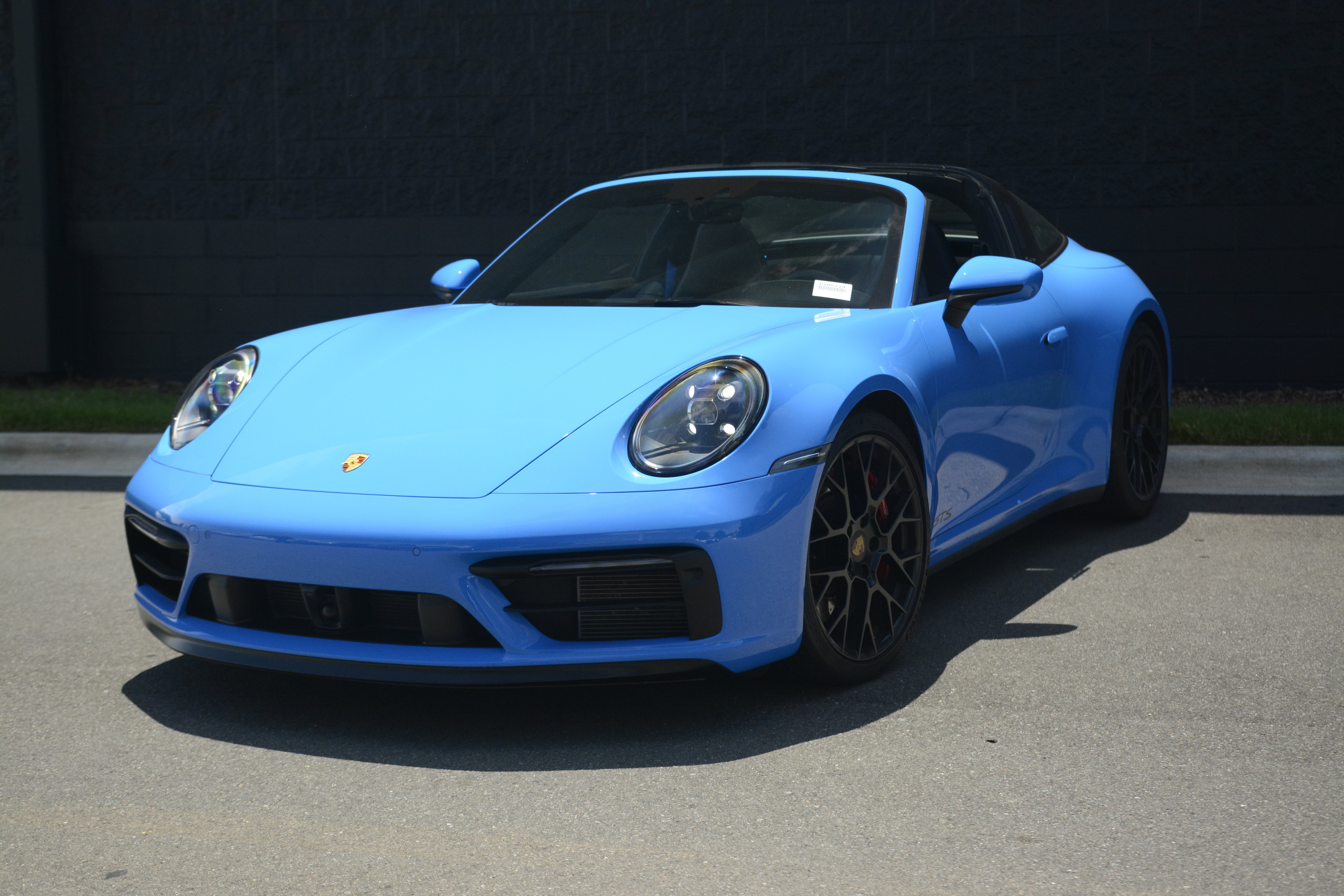 Certified 2022 Porsche 911 AWD/4WD image 1