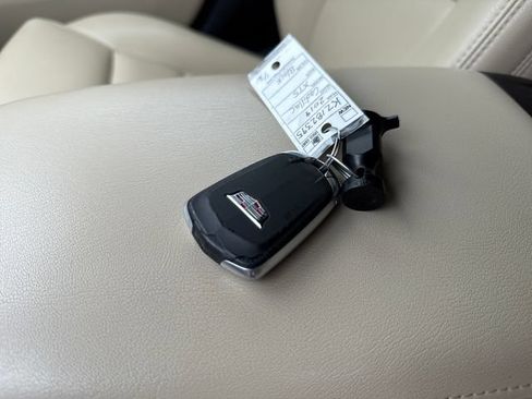 Used 2019 Cadillac XT5 FWD image 27