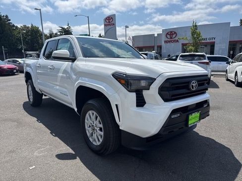 New 2025 Toyota Tacoma SR5 image 9