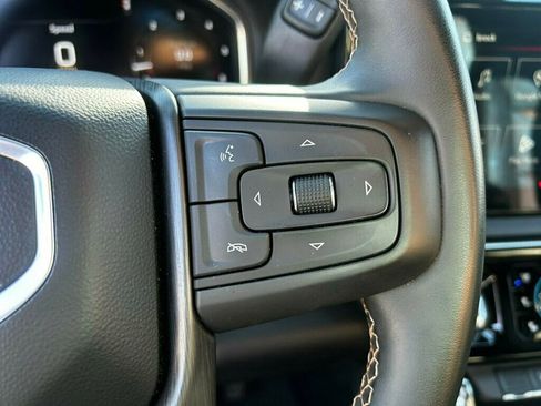 Used 2024 GMC Sierra 2500 AT4 image 26