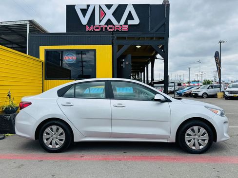 Used 2020 Kia Rio LX FWD image 4