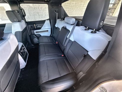 Certified 2024 GMC Hummer EV 3X w/ Extreme Off-Road Package image 24