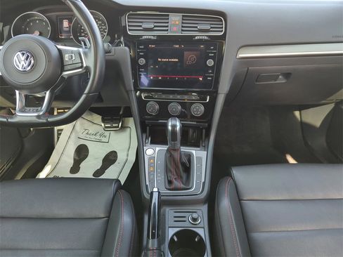 Used 2019 Volkswagen GTI Autobahn image 25