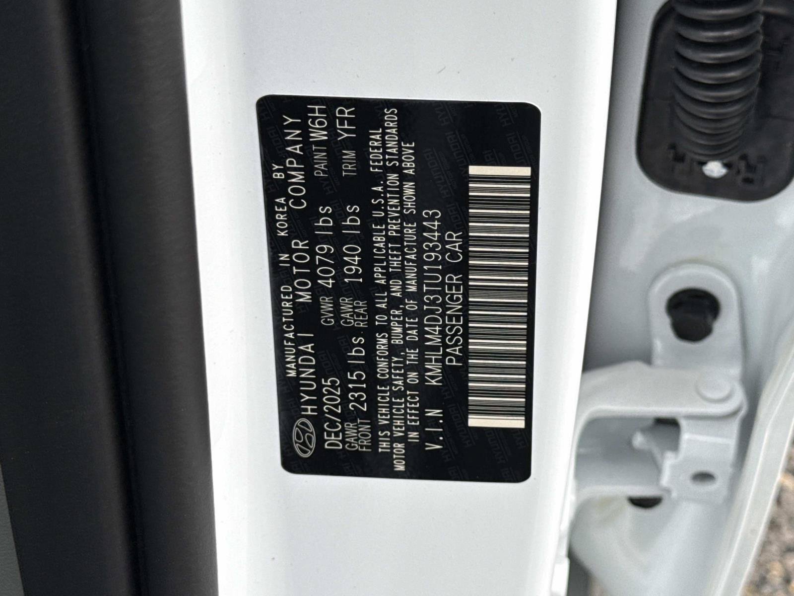 New 2026 Hyundai Elantra SEL FWD image 18