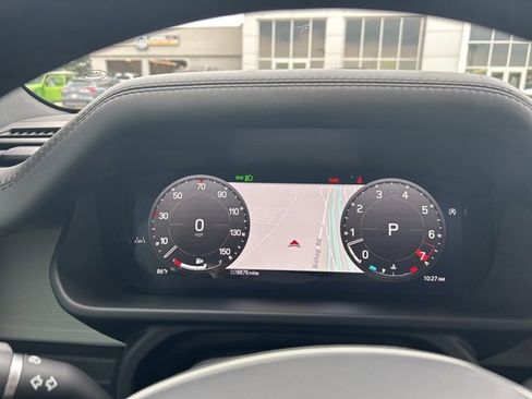 Used 2024 Land Rover Defender 110 S image 23