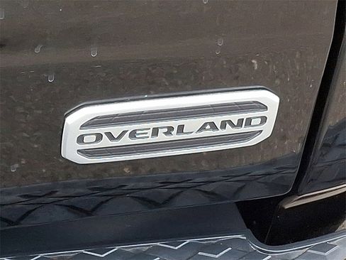 Used 2022 Jeep Gladiator Overland w/ Popular Equipment Package image 32