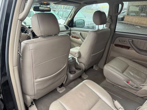Used 2007 Toyota Sequoia Limited AWD/4WD image 28