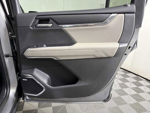 New 2026 GMC Acadia Elevation w/ Elevation Premium Package image 30