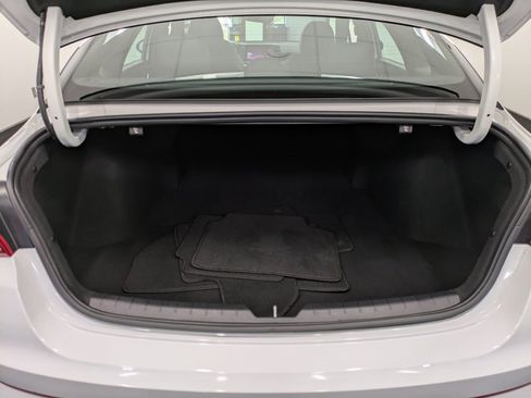 Used 2023 Kia K5 GT-Line image 24