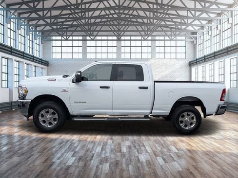 Used 2024 RAM 2500 Big Horn AWD/4WD image 6
