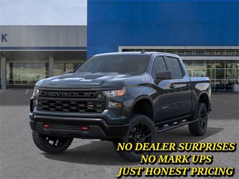 New 2026 Chevrolet Silverado 1500 Custom Trail Boss w/ LPO, Dark Essentials Package image 6