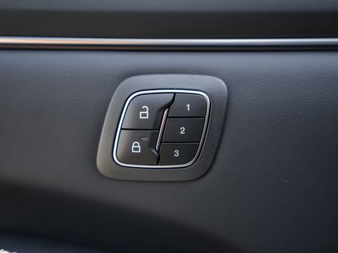 New 2025 Ford Mustang Mach-E Premium image 40