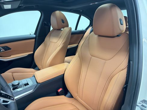 New 2026 BMW 330i Sedan w/ M Sport Package RWD image 21
