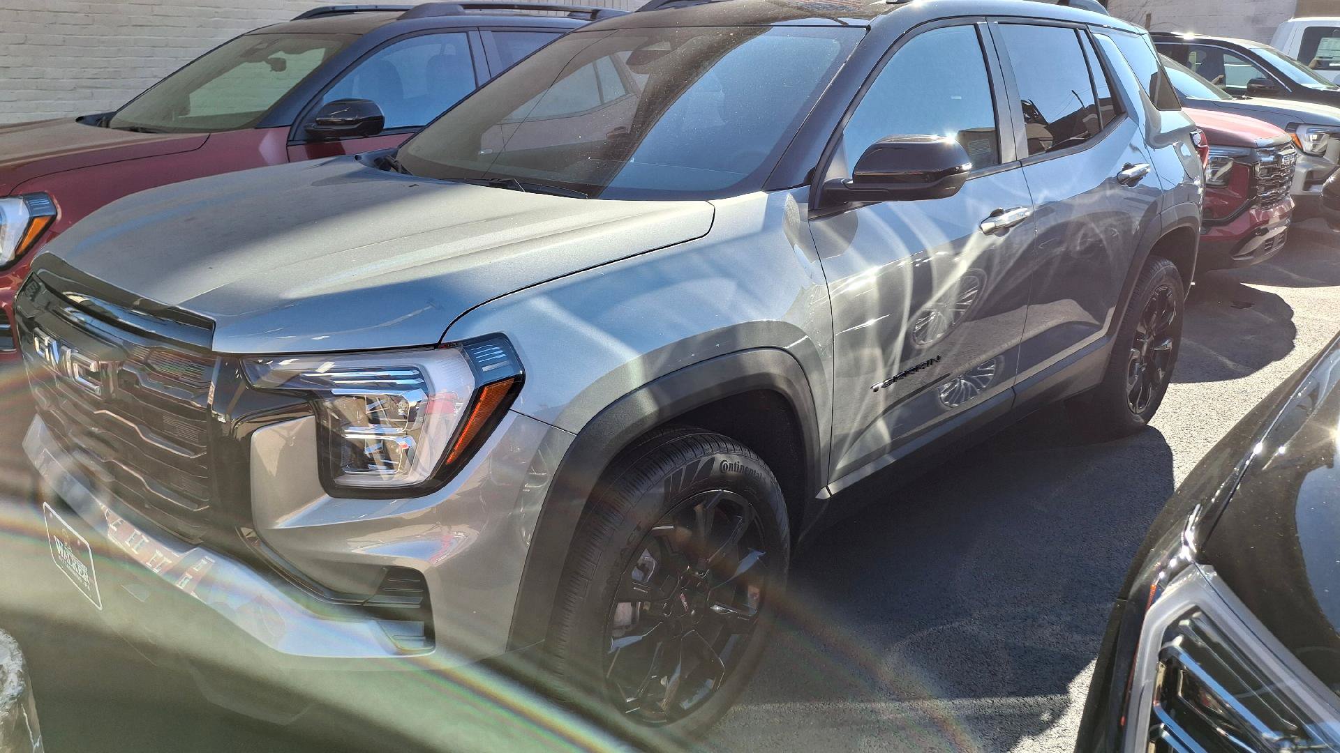 New 2027 GMC Terrain Elevation w/ Elevation Premium Package AWD/4WD image 3