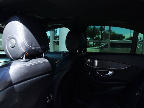 Used 2020 Mercedes-Benz C 300 Sedan w/ Premium Package image 34