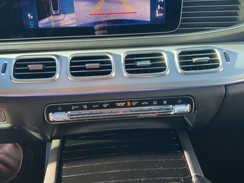 Used 2024 Mercedes-Benz GLE 450e GLE 450e Plug-In Hybrid image 13