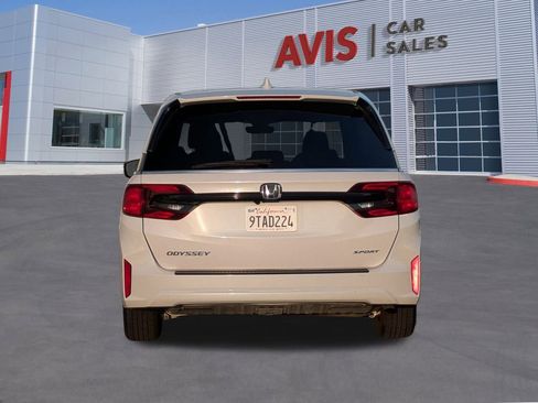 Used 2025 Honda Odyssey Sport-L image 7