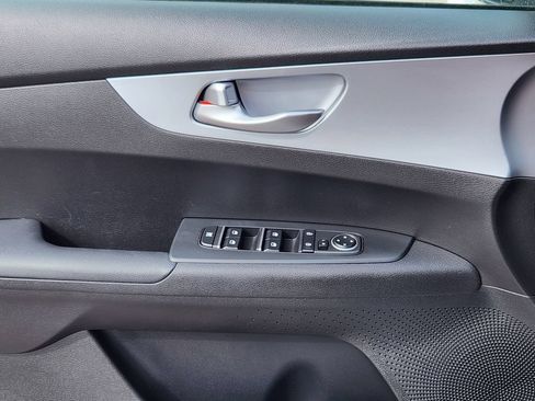 Certified 2023 Kia Forte LX FWD image 10