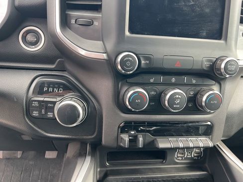 Used 2021 RAM 1500 Big Horn AWD/4WD image 13