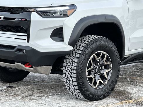Certified 2025 Chevrolet Colorado ZR2 w/ Technology Package image 9
