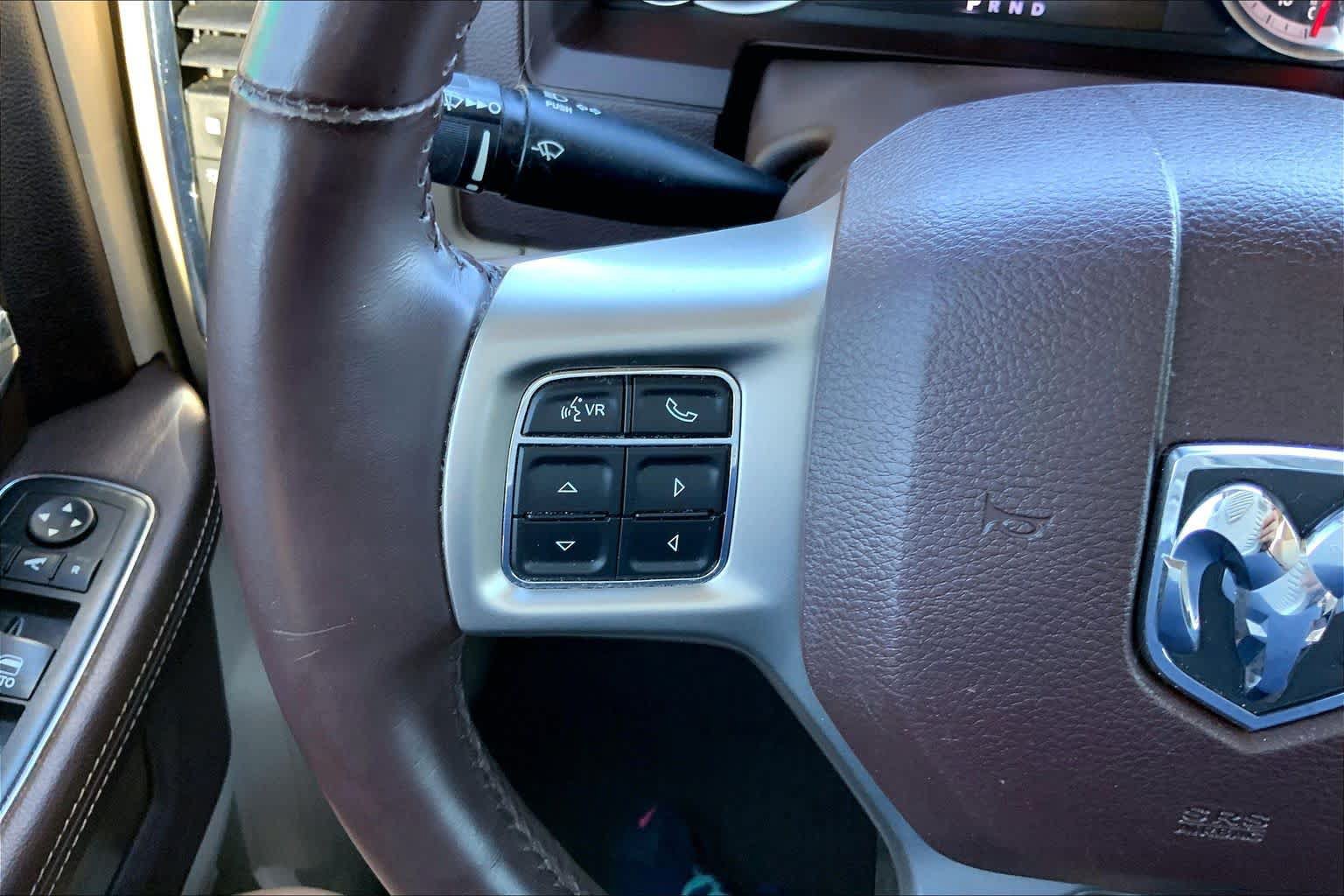 Used 2017 RAM 1500 Laramie w/ Convenience Group AWD/4WD image 23