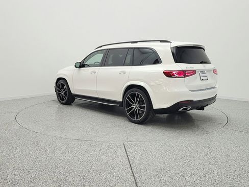 Used 2023 Mercedes-Benz GLS 450 4MATIC image 7