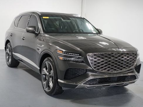 Used 2025 Genesis GV80 3.5T Prestige AWD/4WD image 3