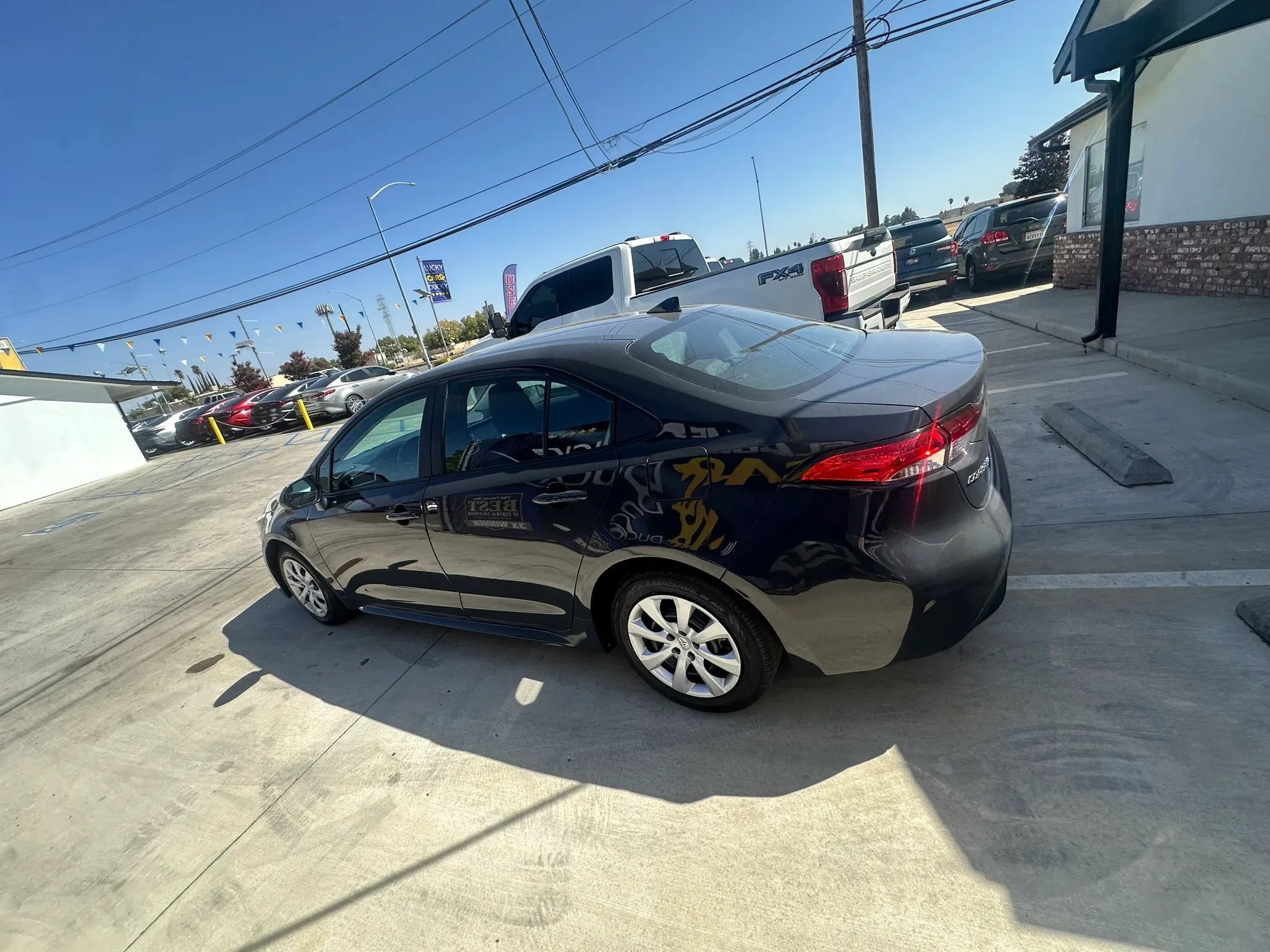 Used 2026 Toyota Corolla LE FWD image 12