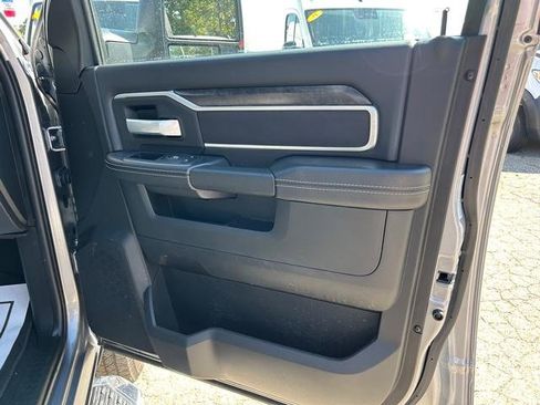 Used 2024 RAM 2500 Big Horn w/ Bed Utility Group image 30