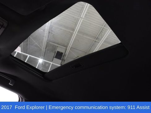 Used 2017 Ford Explorer FWD image 9