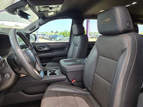 Used 2024 Chevrolet Suburban High Country w/ Max Trailering Package AWD/4WD image 29