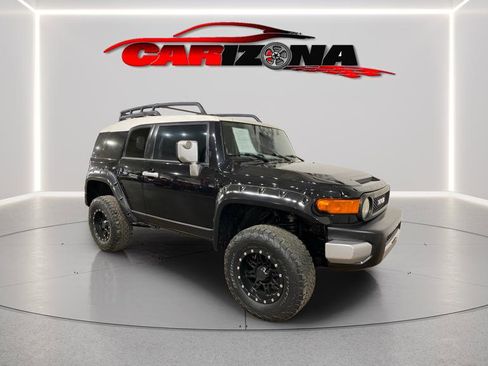 Used 2008 Toyota FJ Cruiser 4WD image 2