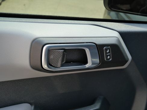 Used 2023 Ford Bronco Big Bend AWD/4WD image 21