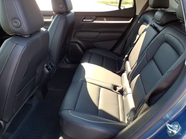 New 2027 GMC Terrain Denali w/ LPO, Floor Liner Package AWD/4WD image 7