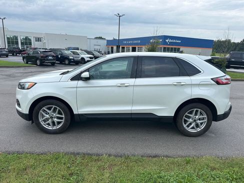 Used 2023 Ford Edge SEL w/ Convenience Package AWD/4WD image 11
