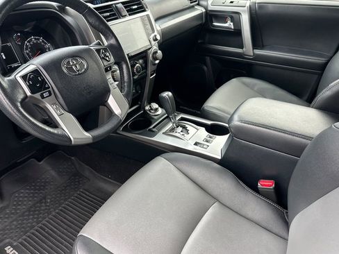 Used 2024 Toyota 4Runner SR5 Premium image 10